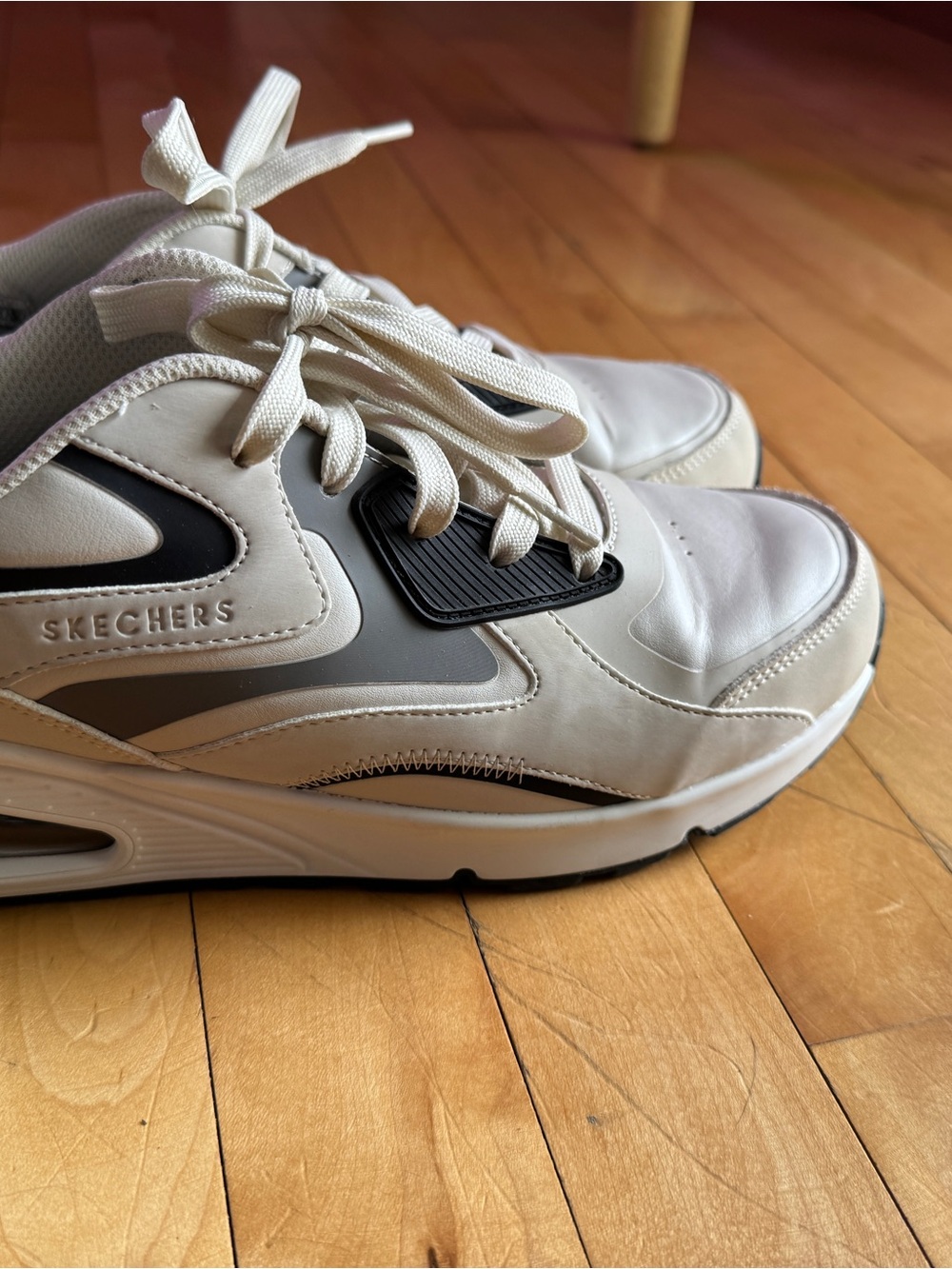 Skechers White and Black Casual Lace-Up Sneakers